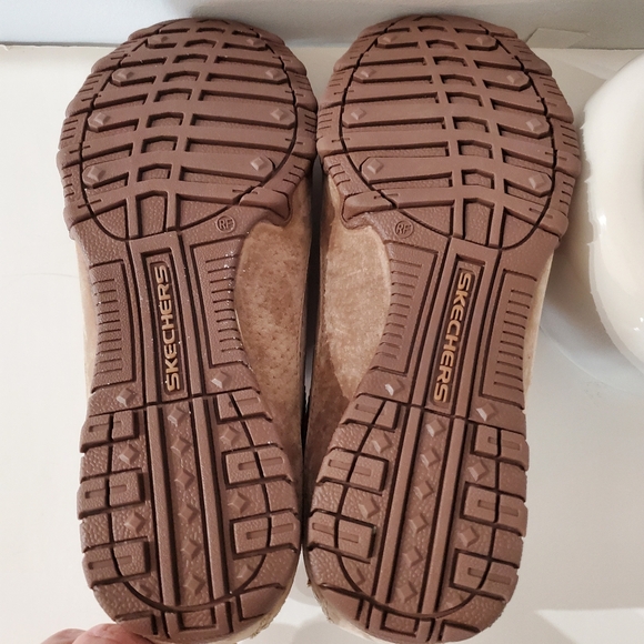 SKECHERS Women 9 Brown Suede Relaxed Fit Air Cooled 44703 Comfort Shoes Lace Up - Picture 12 of 16